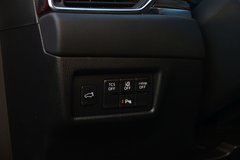 2017款 2.5L 自动四驱旗舰型 国V