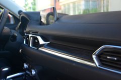 2017款 2.5L 自动四驱旗舰型 国V