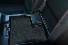 2017款 2.5L 自动四驱旗舰型 国V