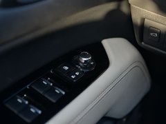 2017款 2.5L 自动四驱旗舰型 国V