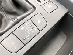2017款 380THP 自动尊贵型