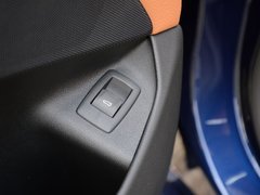 2018款 630i 豪华设计套装