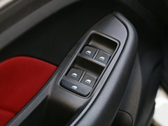 2018款 1.6L 手动旗舰版