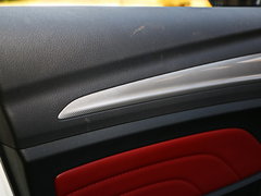 2018款 1.6L 手动旗舰版