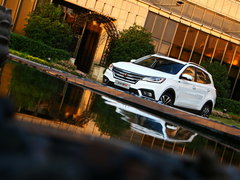 2018款 1.6L 手动旗舰版
