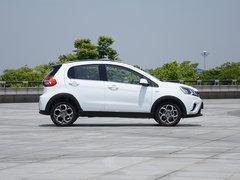2017款 1.3L 自动玩家版