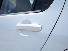 2017款 1.3L 自动玩家版