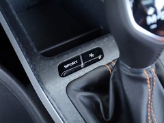 2017款 1.3L 自动玩家版