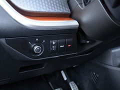 2017款 1.3L 自动玩家版