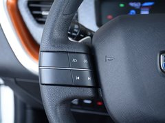2017款 1.3L 自动玩家版