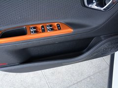 2017款 1.3L 自动玩家版