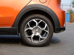 2017款 1.3L 自动玩家版