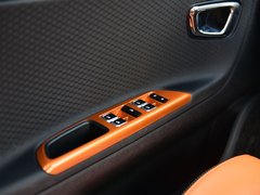 2017款 1.3L 自动玩家版