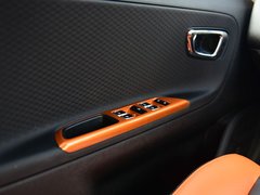 2017款 1.3L 自动玩家版