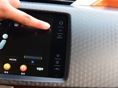 2017款 1.3L 自动玩家版
