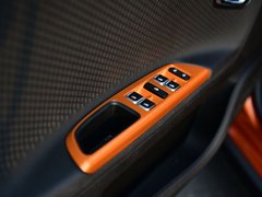 2017款 1.3L 自动玩家版