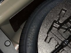 2017款 1.3L 自动玩家版