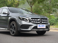 2017款 GLA 260 4MATIC 运动型