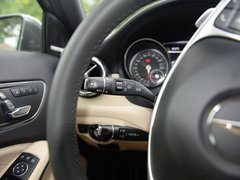2017款 GLA 260 4MATIC 运动型