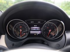 2017款 GLA 260 4MATIC 运动型