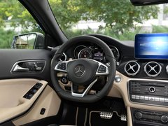 2017款 GLA 260 4MATIC 运动型