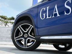 2017款 GLA 260 4MATIC 运动型