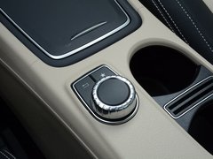 2017款 GLA 260 4MATIC 运动型