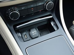 2017款 GLA 260 4MATIC 运动型