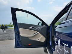 2017款 GLA 260 4MATIC 运动型