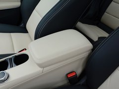 2017款 GLA 260 4MATIC 运动型
