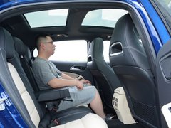 2017款 GLA 260 4MATIC 运动型