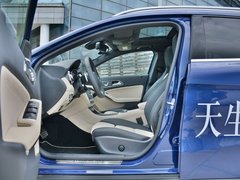 2017款 GLA 260 4MATIC 运动型