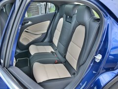 2017款 GLA 260 4MATIC 运动型