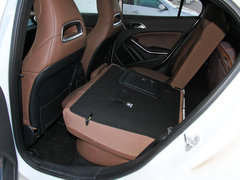 2017款 GLA 260 4MATIC 运动型