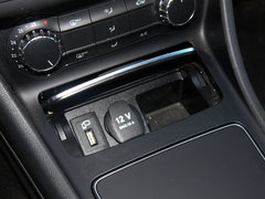 2017款 GLA 260 4MATIC 运动型