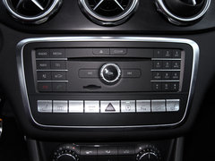 2017款 GLA 260 4MATIC 运动型