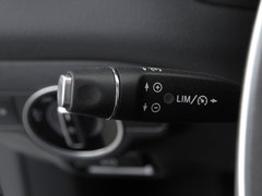 2017款 GLA 260 4MATIC 运动型
