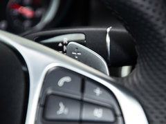 2017款 GLA 260 4MATIC 运动型