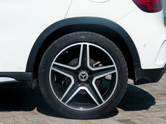 2017款 GLA 260 4MATIC 运动型
