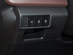 2017款 1.6L 手动两驱都市进取型