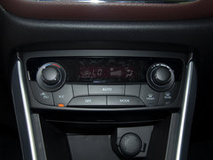 2017款 1.6L 手动两驱都市进取型
