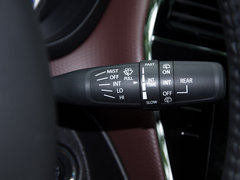 2017款 1.6L 手动两驱都市进取型