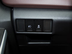 2017款 1.6L 自动两驱都市进取型
