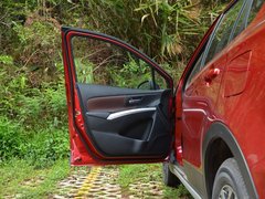 2017款 1.6L 自动两驱都市进取型