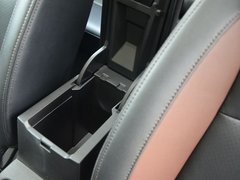 2017款 1.6L 自动两驱都市进取型