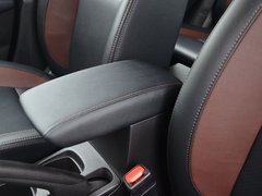 2017款 1.6L 自动两驱都市进取型