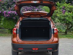 2017款 1.6L 自动两驱都市进取型