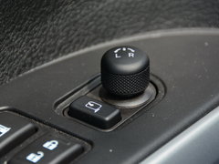 2017款 1.6L 自动两驱都市进取型