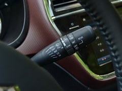2017款 1.6L 自动两驱都市进取型
