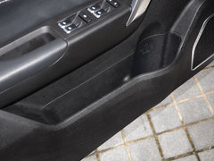 2017款 1.5L 自动尊贵型